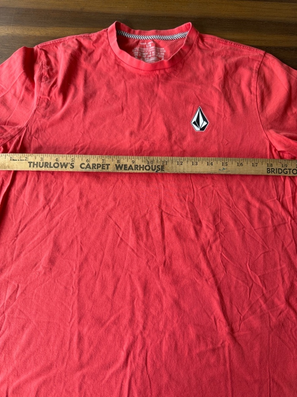 Volcom Red Crewneck T‑Shirt with Small Stone Logo - Picture 3 of 8